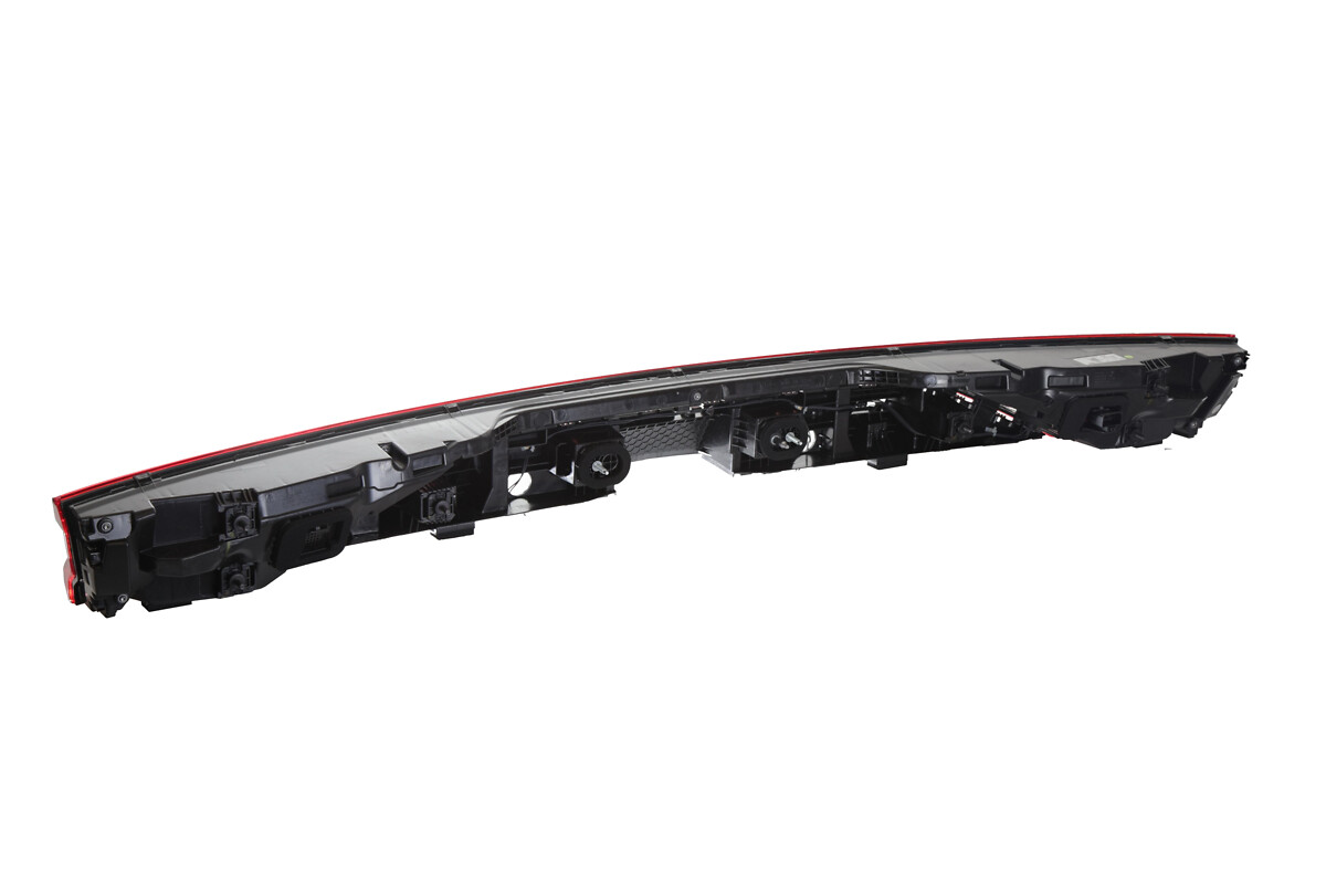 FA AUDI Q8 TRUNK LOW LED LHD RHD